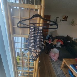 Black Strappy Crop Top